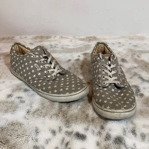 Vans off the wall stars size 9